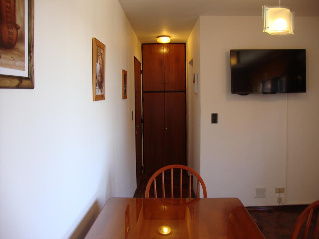 Departamento Maipu Cordobaアパートメント エクステリア 写真